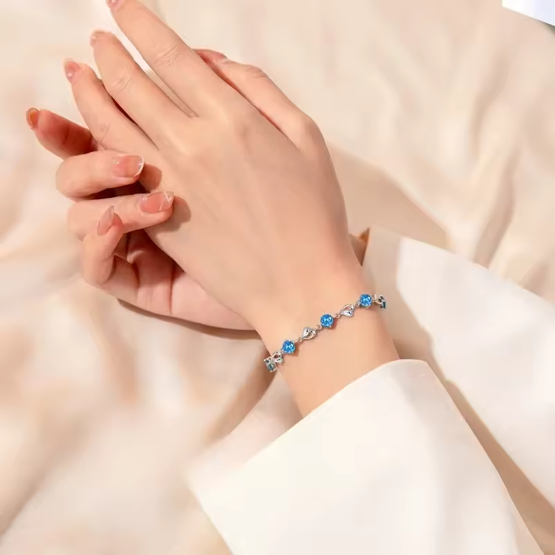 Ocean Heart Bracelet - Elegant Ocean Heart Bracelet: 304 Stainless Steel with Water Drill Accents